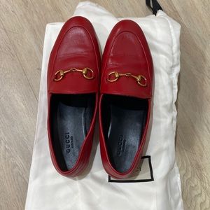 MOVING SALE 🎉🎉!! Must go! VGUC Gucci Brixton Red (37.5)